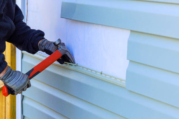 Reliable Emergency Siding Repair contractor in Edinburg, VA by Creative Siding